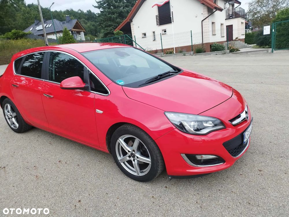 Opel Astra IV 1.6 T Executive - 8