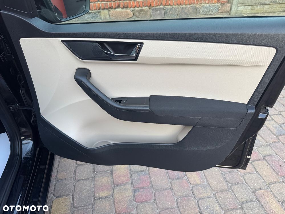 Skoda Fabia 1.2 TSI Ambition - 15