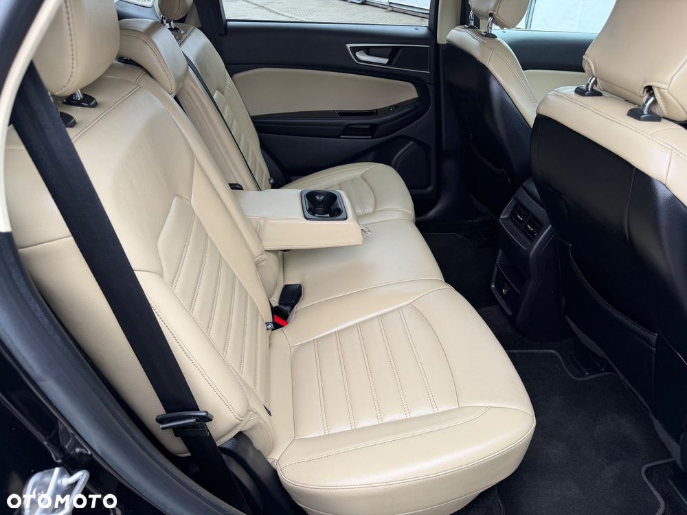Ford Edge - 26
