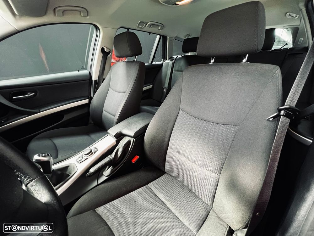 BMW 320 d Navigation - 11