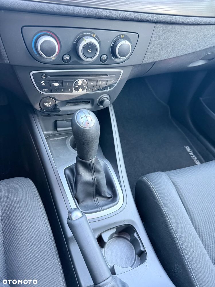 Renault Megane 1.5 dCi Expression - 13