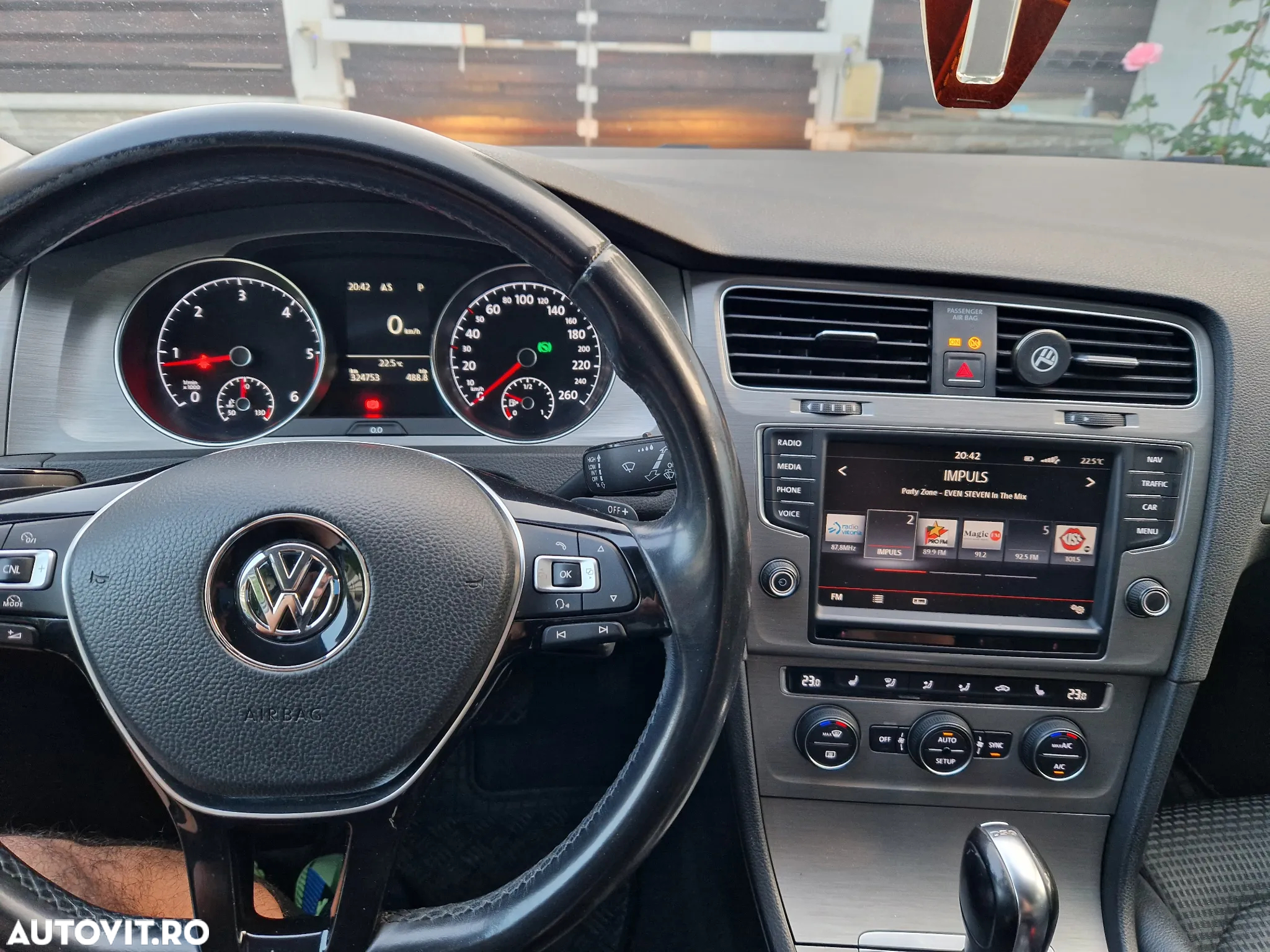 Volkswagen Golf 2.0 TDI DSG BMT Highline - 8