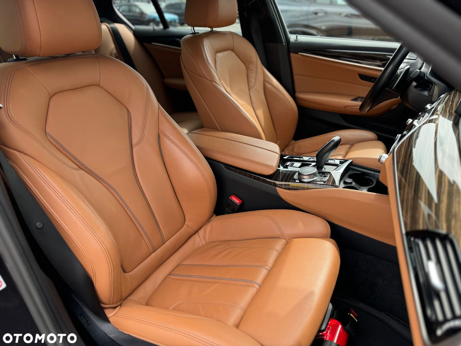 BMW Seria 5 - 13