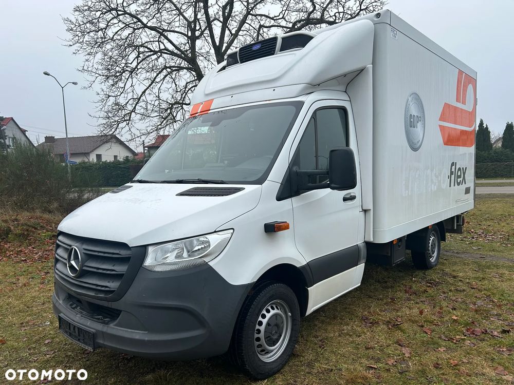 Mercedes-Benz Sprinter - 3