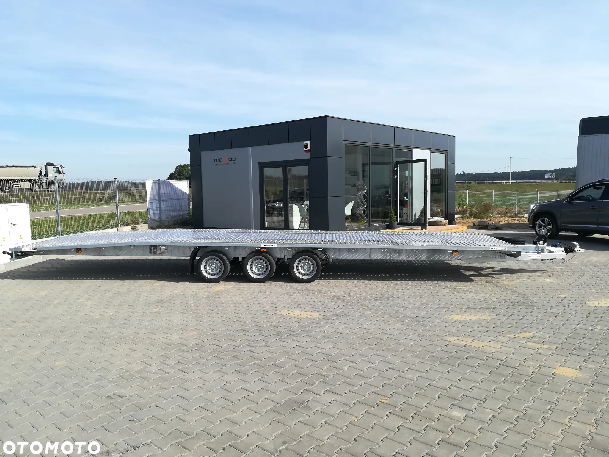 Niewiadów Laweta na 2 auta 850x210cm DMC3500kg pod busy 8,5 m wypełnienie aluminiowe RAZ ŁAMANA - 4