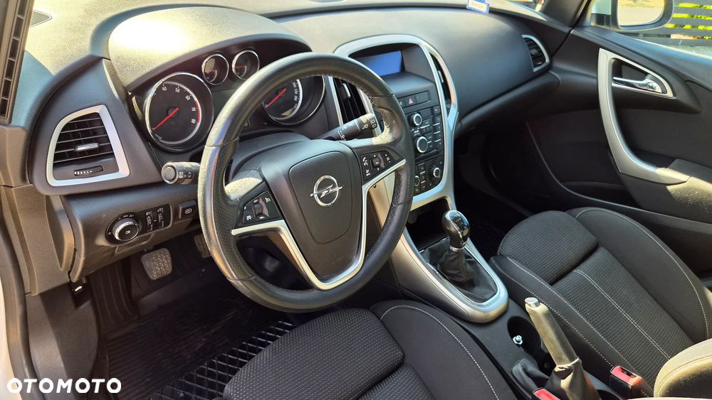 Opel Astra - 17