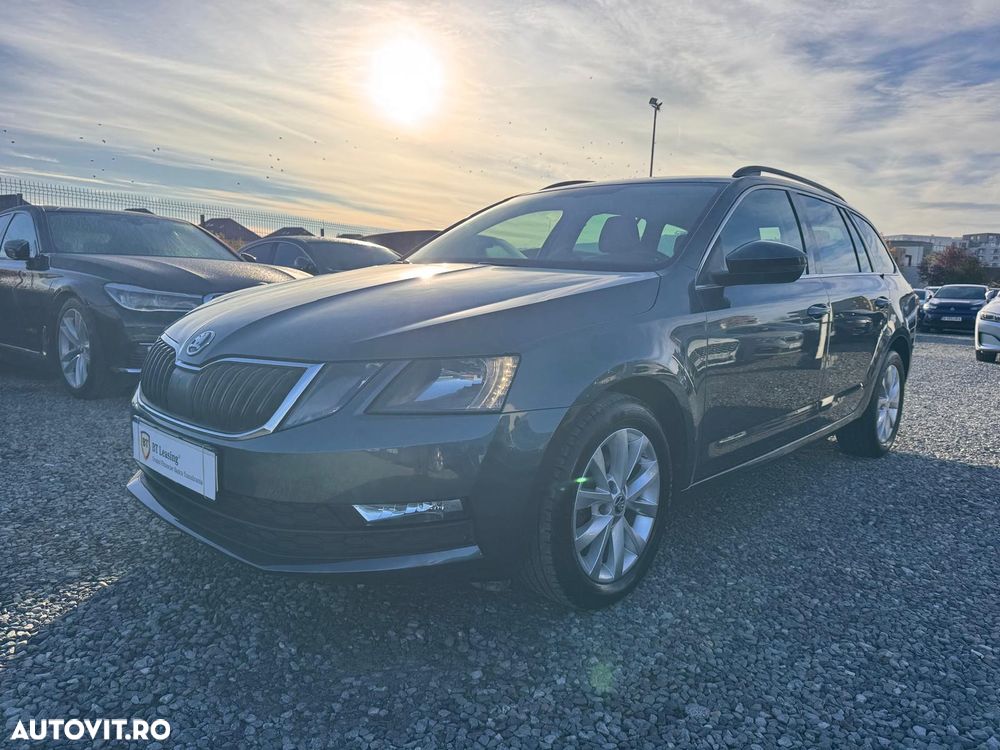 Skoda Octavia 1.6 TDI DSG Ambition - 2