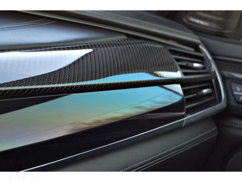 BMW X6M - 18