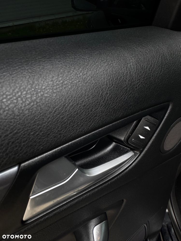 Ford Mondeo - 20