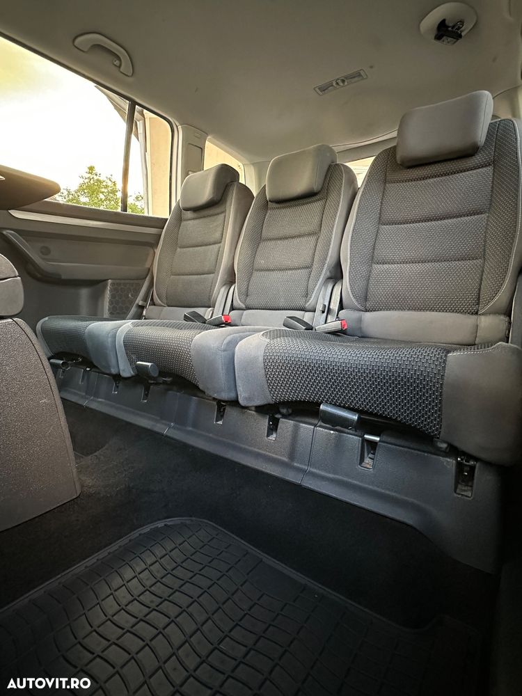 Volkswagen Touran 1.6 TDI DPF BlueMotion Technology Comfortline - 11