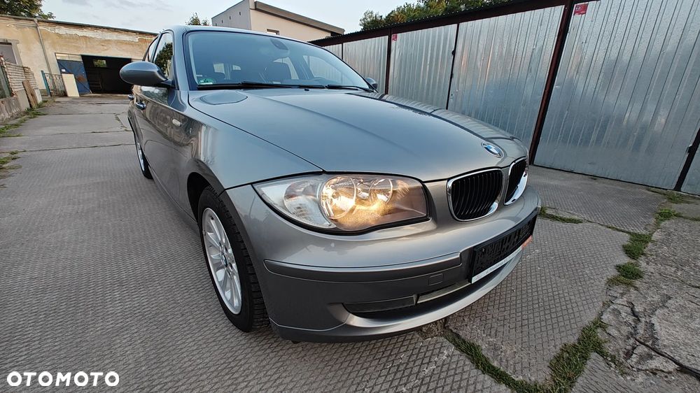 BMW Seria 1 - 17
