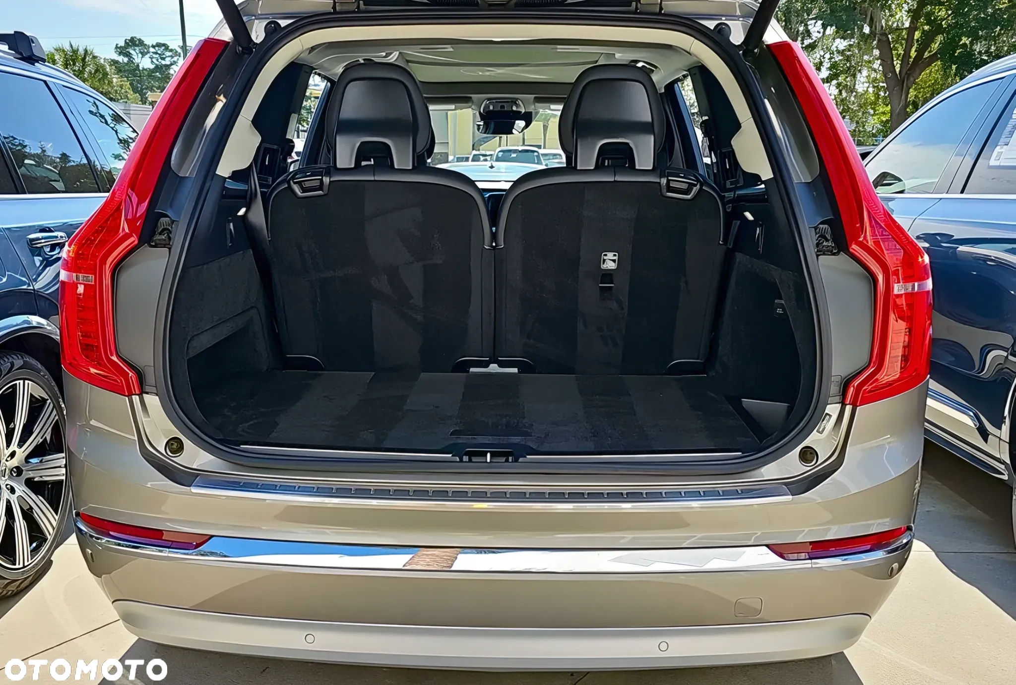Volvo XC 90 T6 AWD Inscription - 12