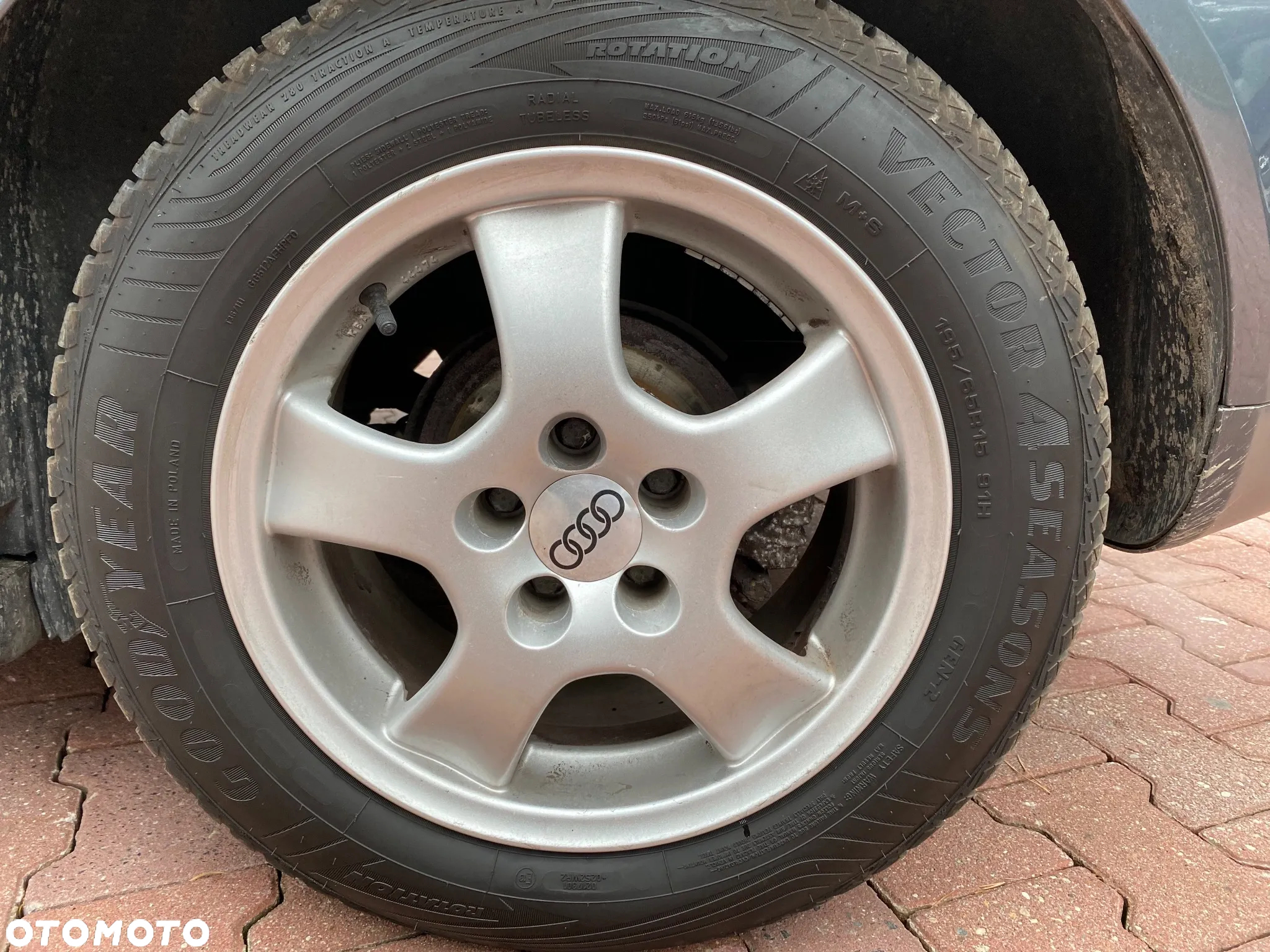 Audi A3 1.6 Attraction - 12