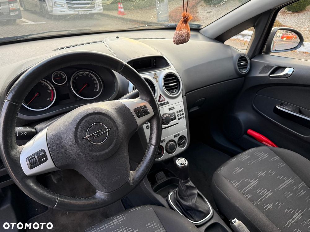 Opel Corsa - 9