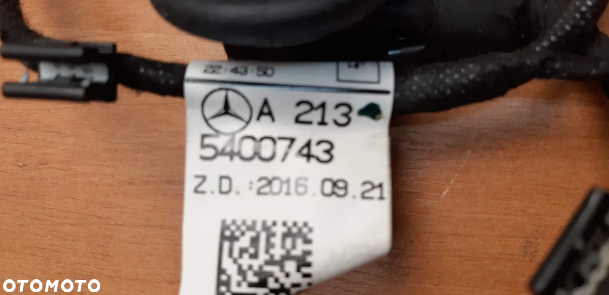 Wiązka drzwi lewy tył A2135400743 Mercedes W213 Kombi 2017r. 2.0d - 5