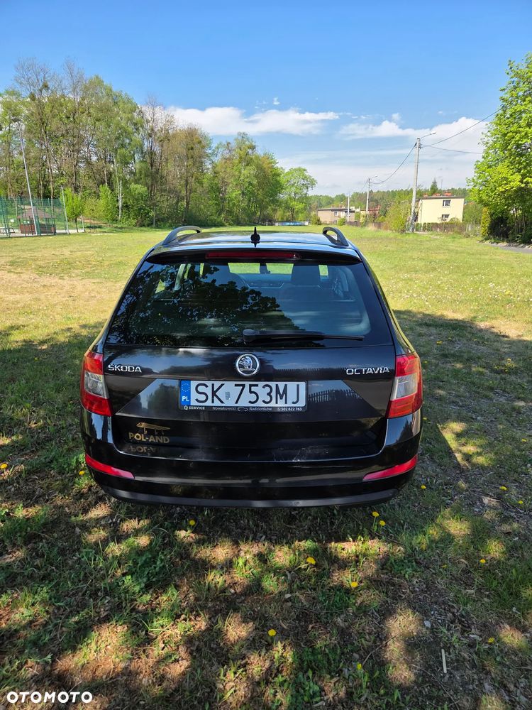 Skoda Octavia 1.6 TDI Ambition DSG - 4