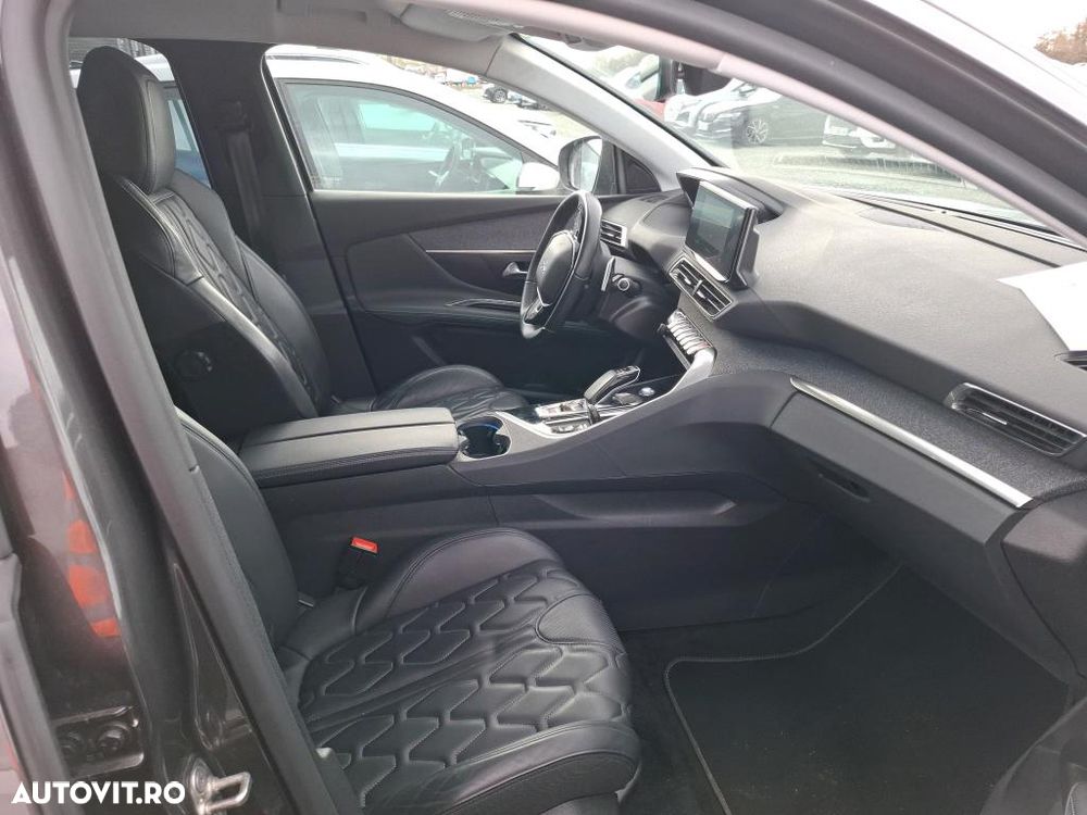 Peugeot 3008 225 e-EAT8 Allure - 7