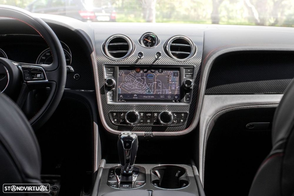 Bentley Bentayga V8 - 11