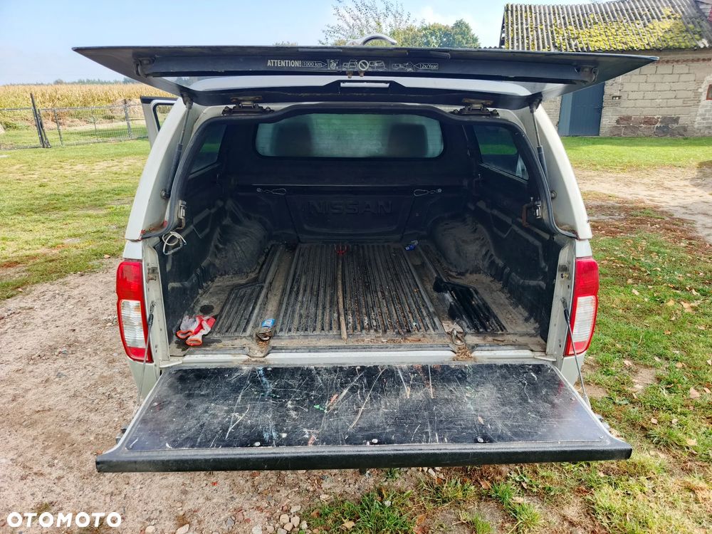 Nissan Navara 2.5 D SE - 10