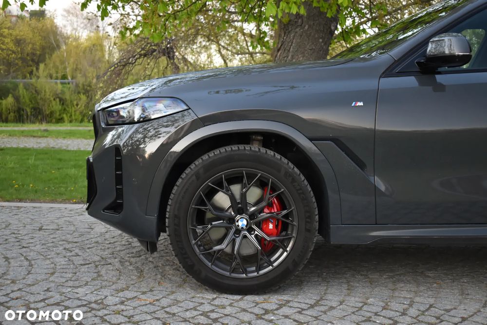 BMW X6M - 14