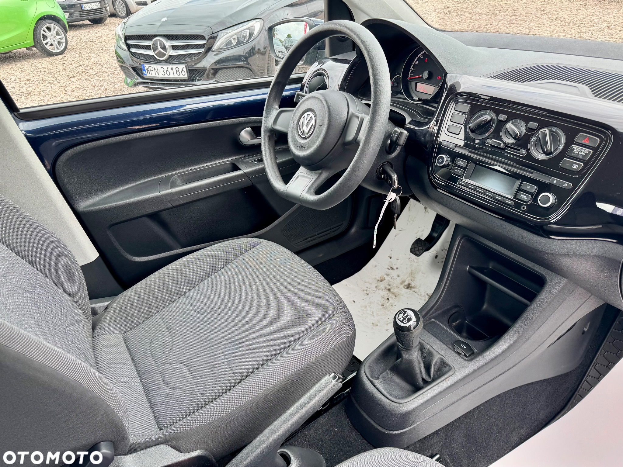 Volkswagen up! - 6