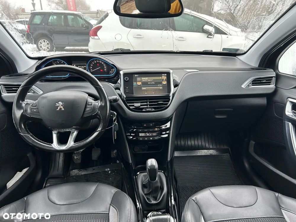 Peugeot 2008 PureTech 110 Stop&Start Crossway - 13