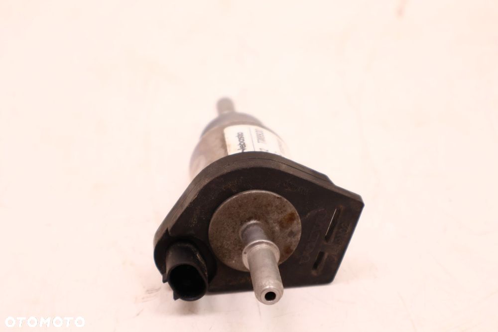 VOLVO XC60 II POMPKA WEBASTO 329495, 9019848C - 2