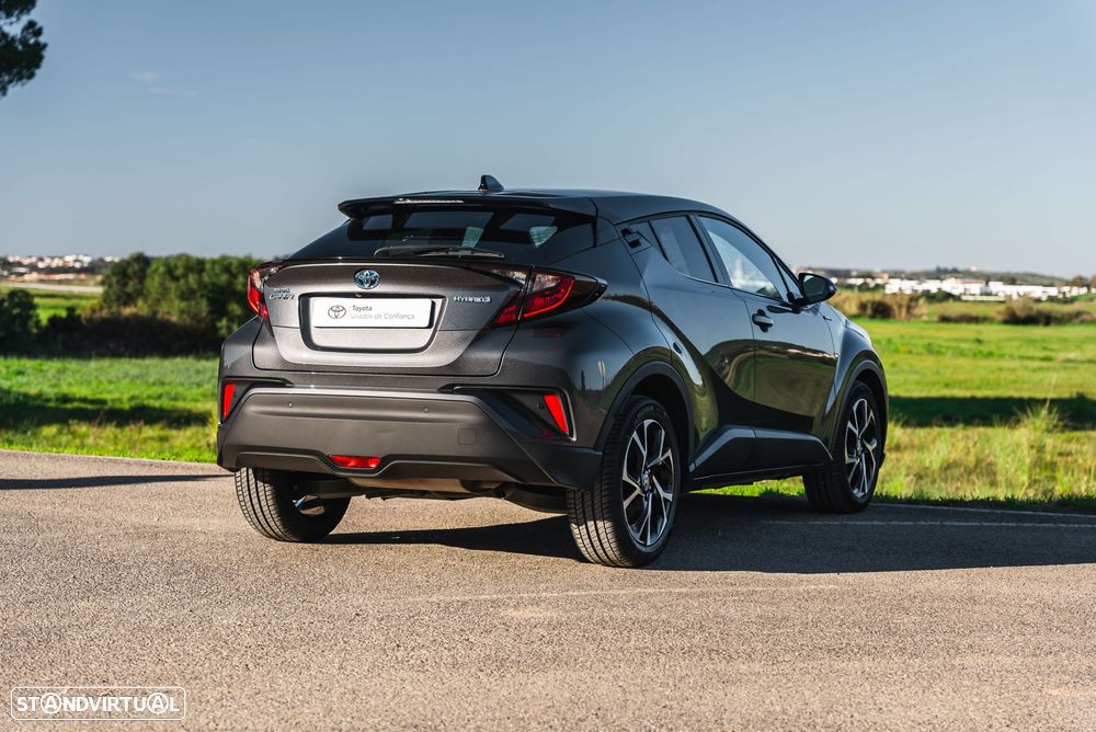 Toyota C-HR - 3