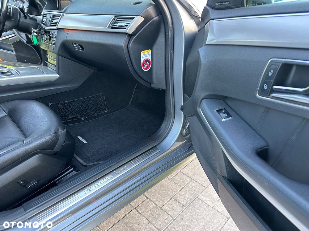 Mercedes-Benz Klasa E 350 CDI 4-Matic BlueEff Avantgarde - 19