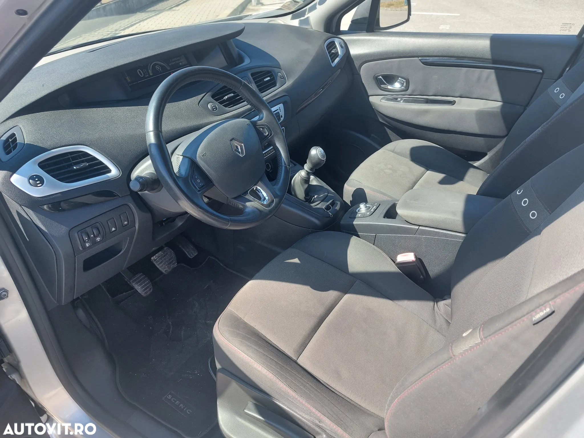 Renault Grand Scenic 1.5 dCi Privilege - 34