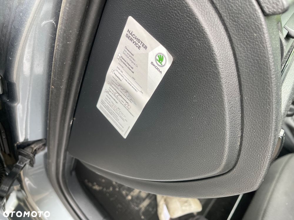 Skoda RAPID 1.2 TSI Active - 15