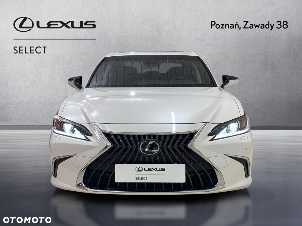 Lexus ES 300h Business Edition - 6