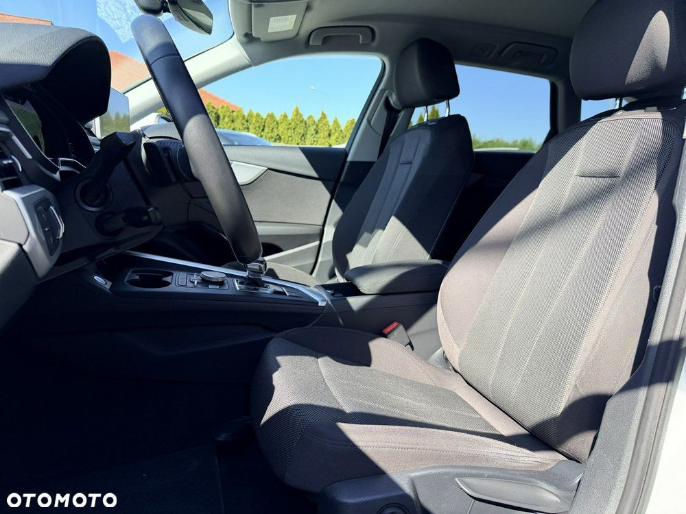 Audi A4 Avant 2.0 TDI S tronic design - 32