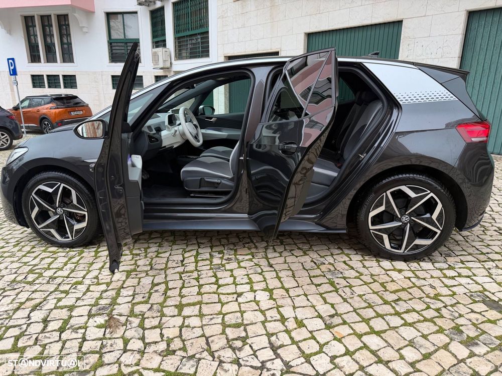 VW ID.3 58 kWh 1st - 9