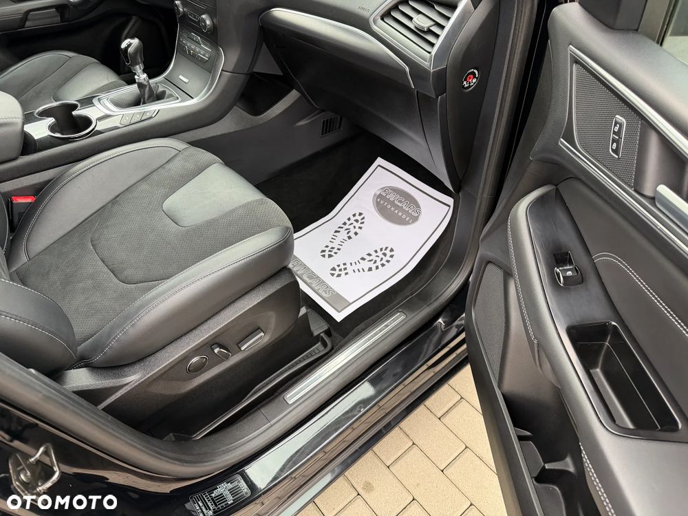 Ford S-Max 1.5 Eco Boost Start-Stopp Titanium - 23