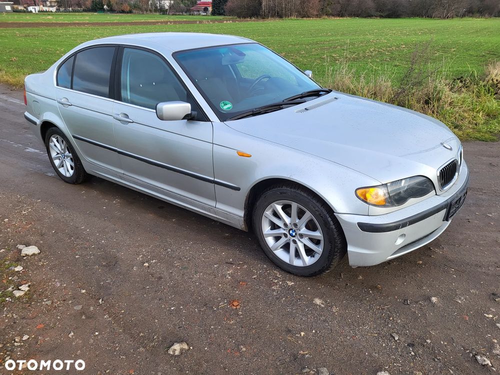 BMW Seria 3 325i - 9