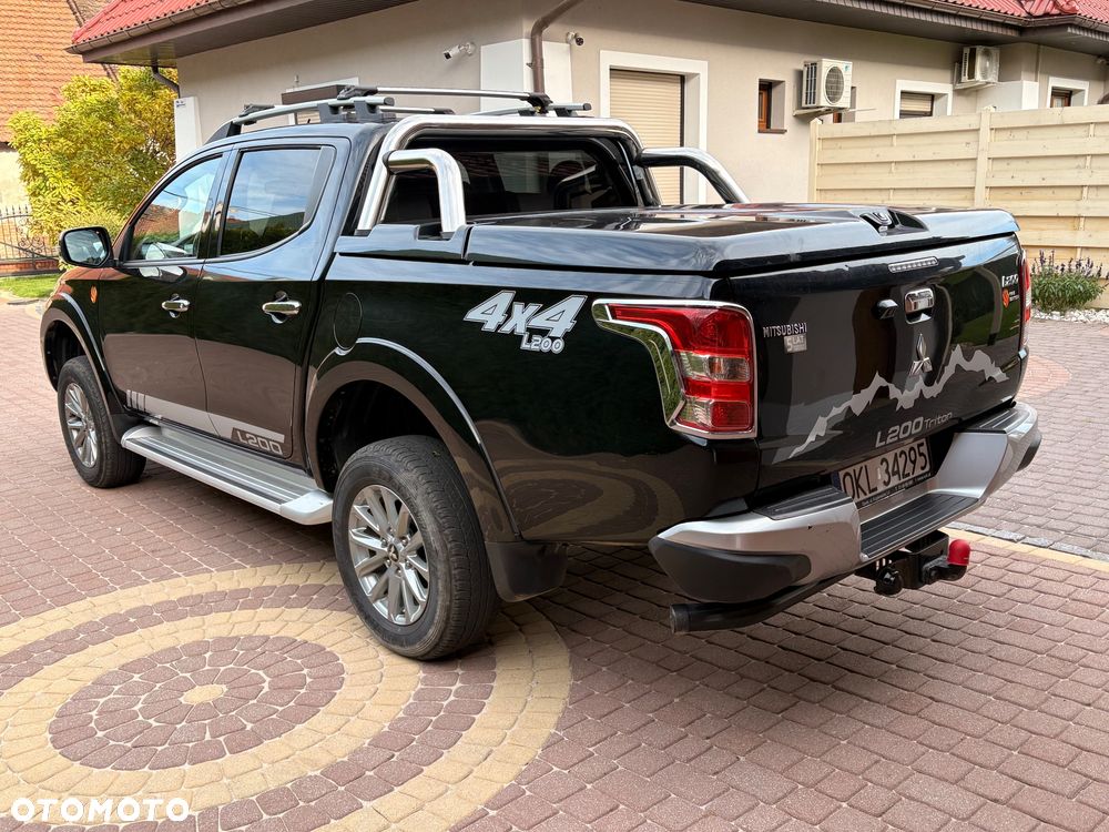 Mitsubishi L200 2017 photo 2