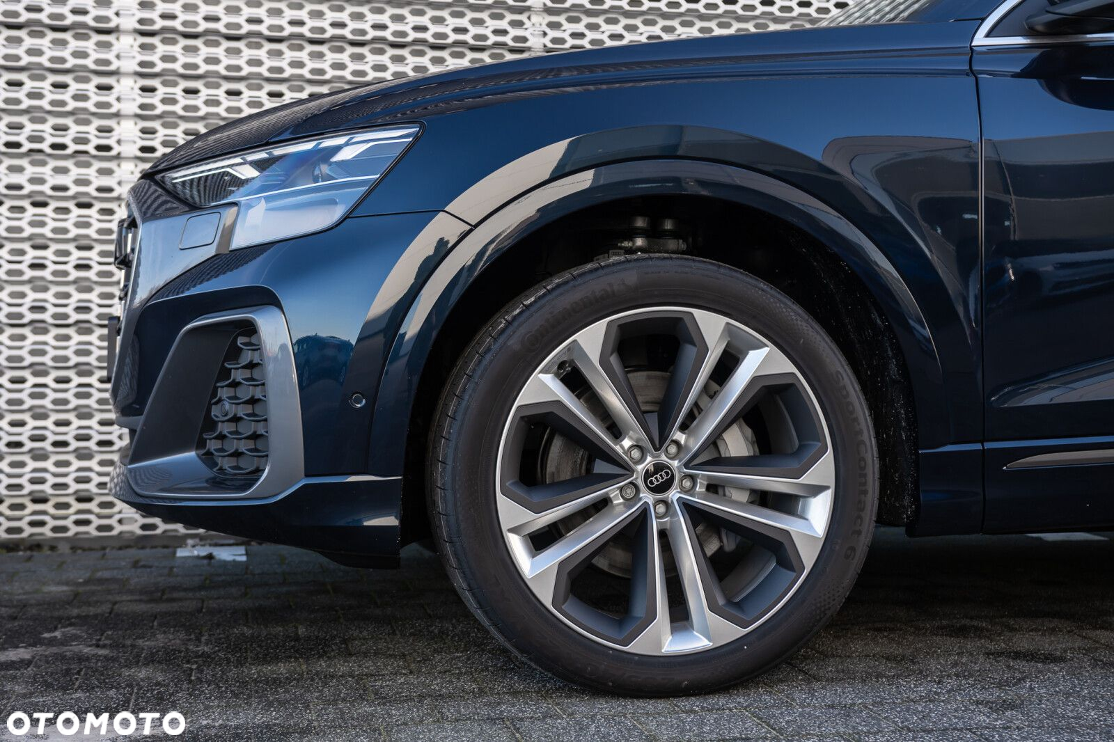 Audi Q8 - 6