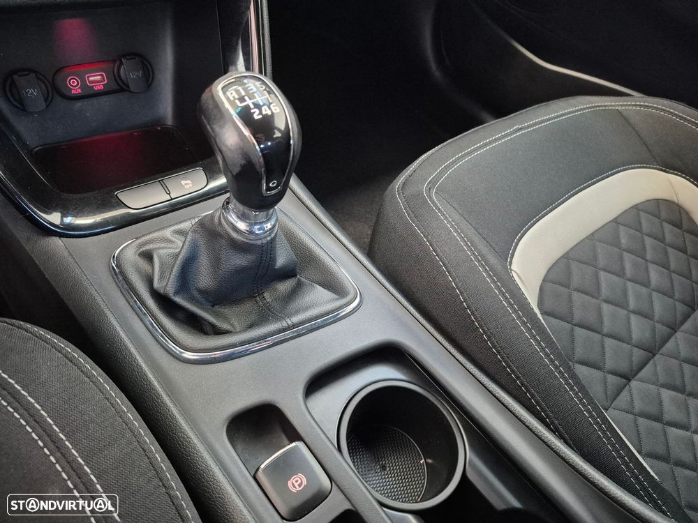 Kia Ceed 1.6 CRDi GT Line - 14