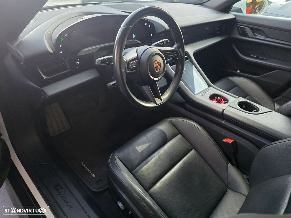 Porsche Taycan Bateria Performance Plus - 11