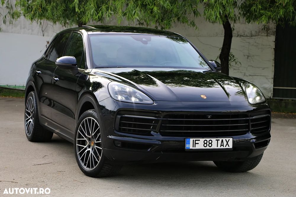 Porsche Cayenne S - 1