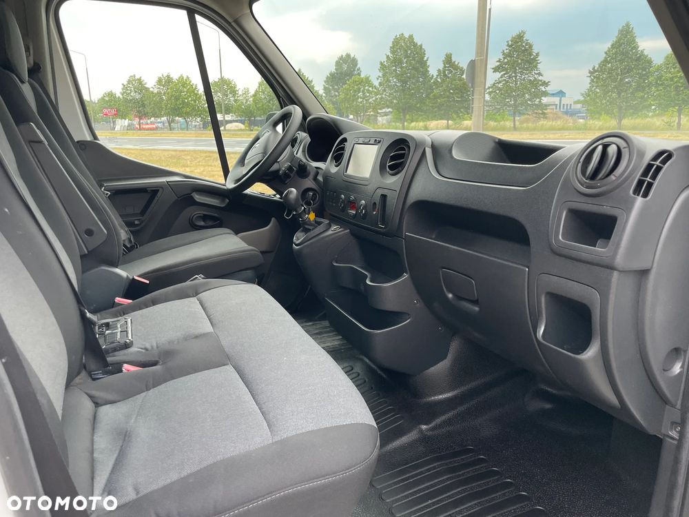 Renault Master - 12
