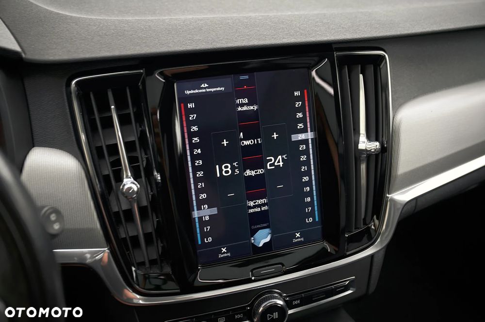 Volvo V90 D5 AWD Geartronic Inscription - 28