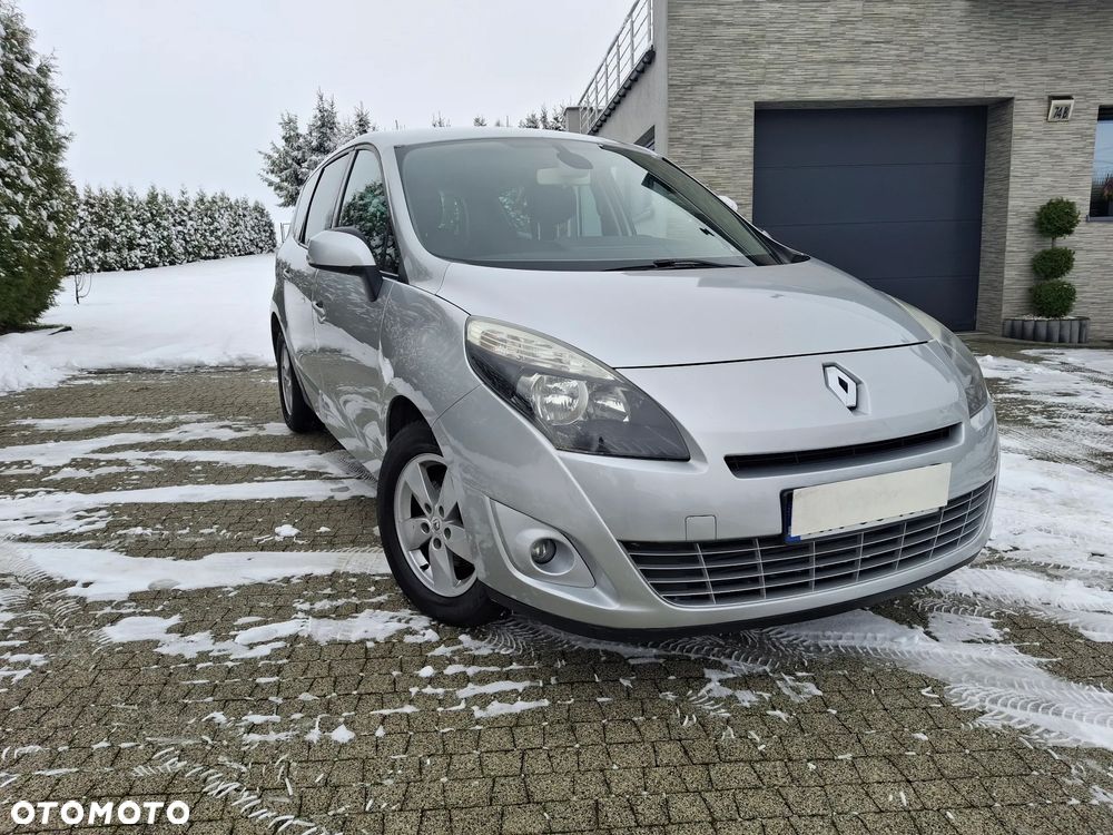 Renault Scenic TCe 130 Dynamique - 9