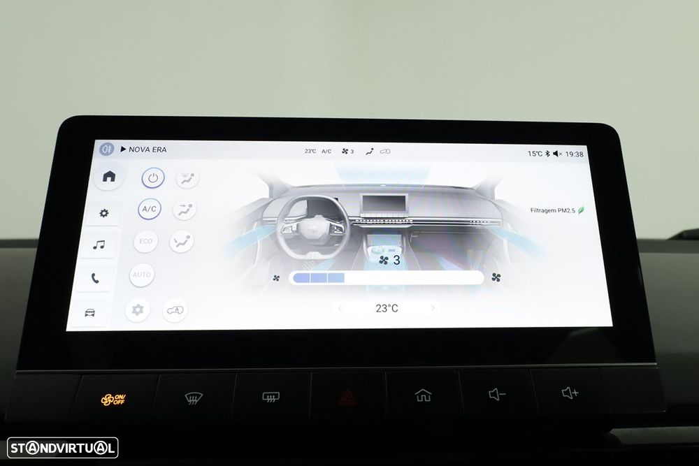 MG MG4 64 kWh Comfort - 12