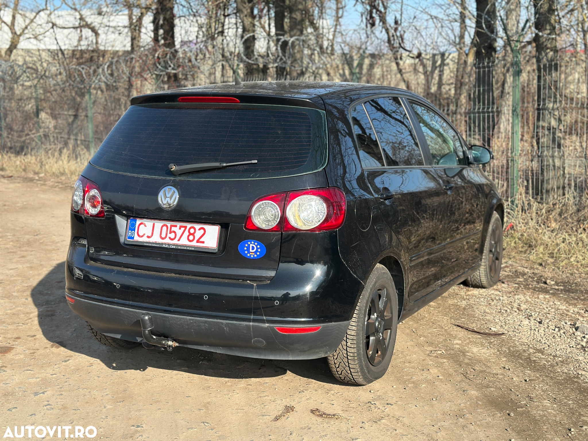 Volkswagen Golf Plus 1.9 TDI Tour - 3