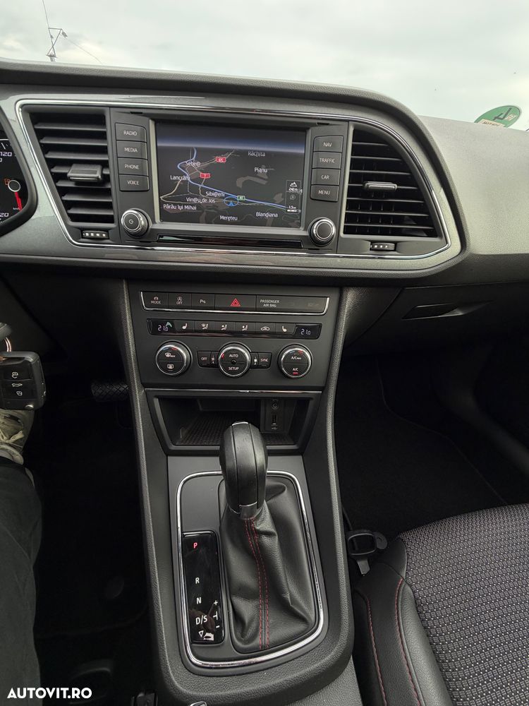 Seat Leon 2.0 TDI DPF DSG FR - 8
