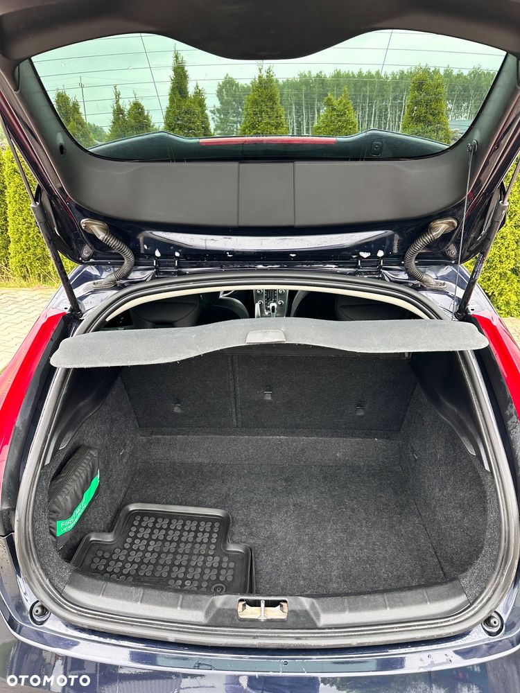 Volvo V40 D2 Kinetic - 31
