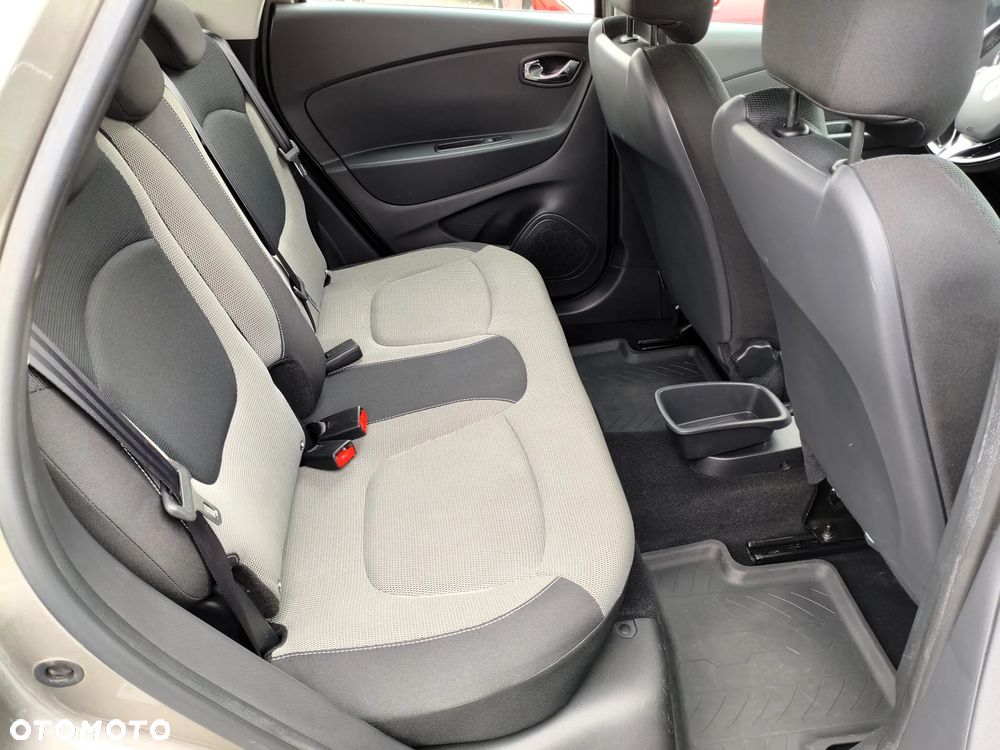 Renault Captur - 17