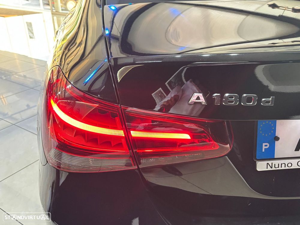 Mercedes-Benz A 180 Limousine - 25